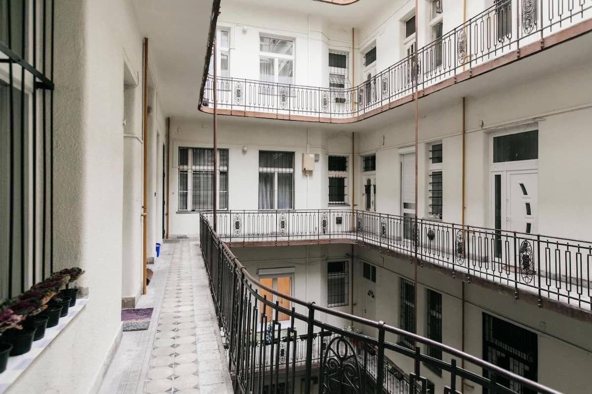 Balaton Apartment Central Βουδαπέστη Εξωτερικό φωτογραφία
